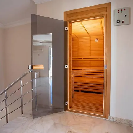 Sea View Penthouse 4+1 Alanya
